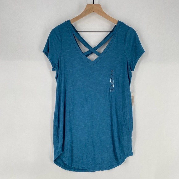 Jessica Simpson‎ Maternity Soft Blue Strappy V-Neck Short Sleeve Tee - Picture 1 of 12